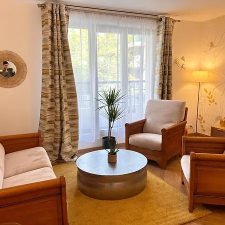 Apartment Chaleureux Et Calme Pres De Paris Et Metro Asnieres-sur-Seine